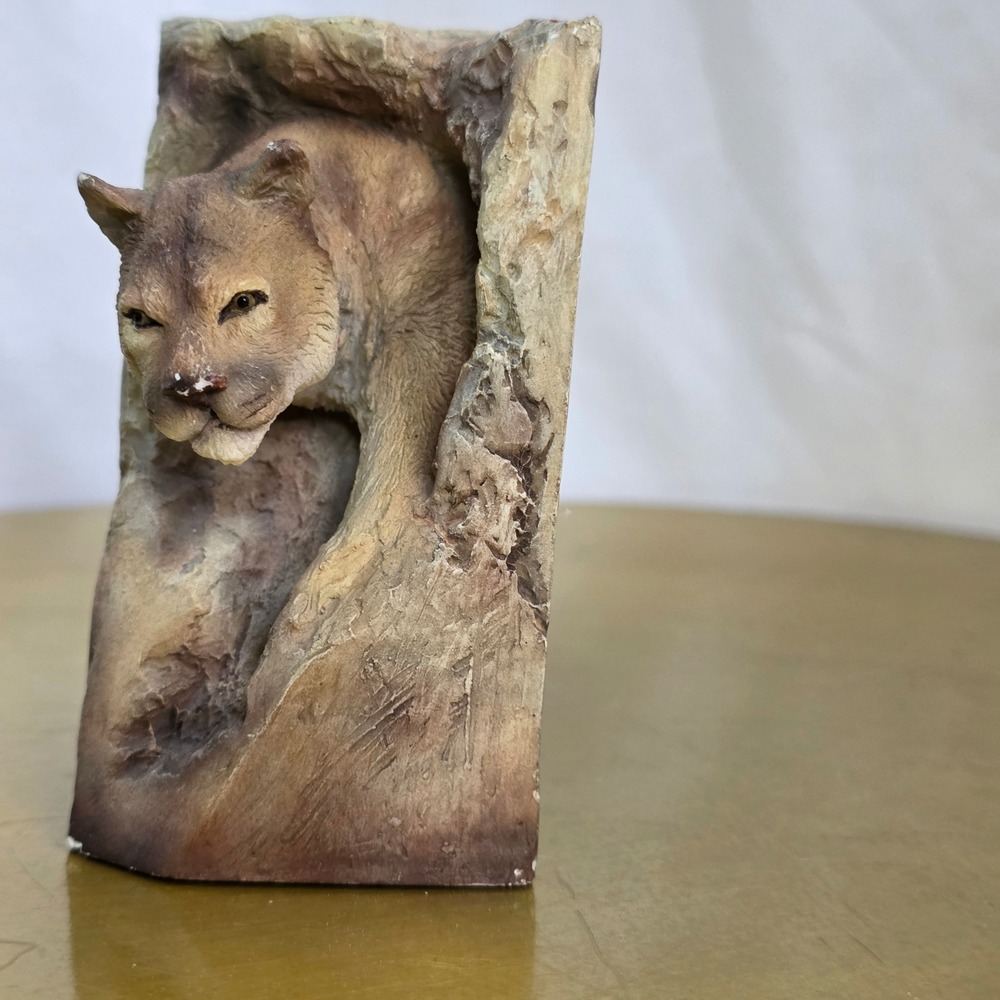 D Morales 2004 Cougar Mountain Lion Resin Figurine Sculpture Signed imprint